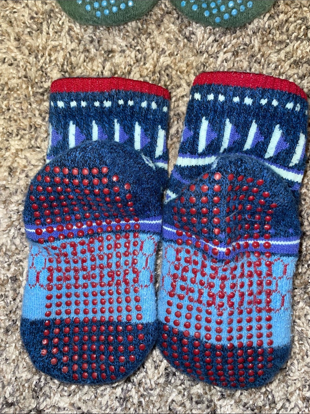 Toddler Bombas Socks with Grips - Picture 7 of 10
